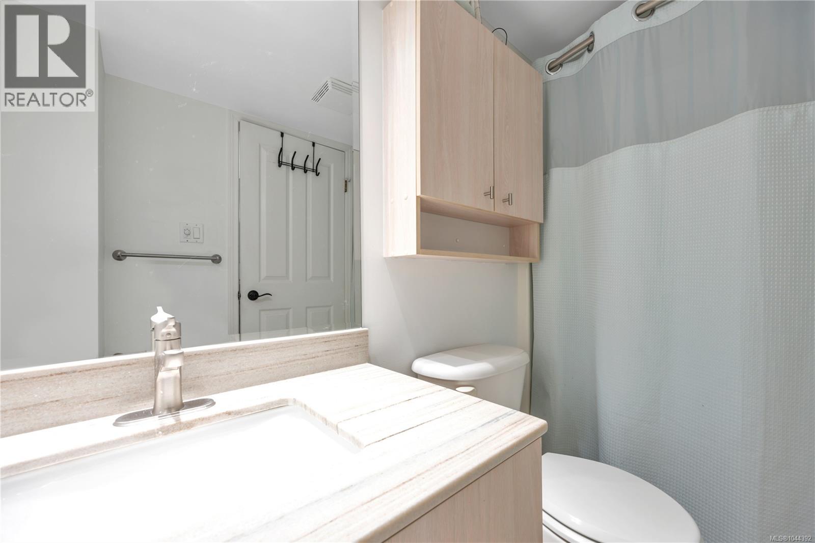 #204 770 Poplar St - Image 23