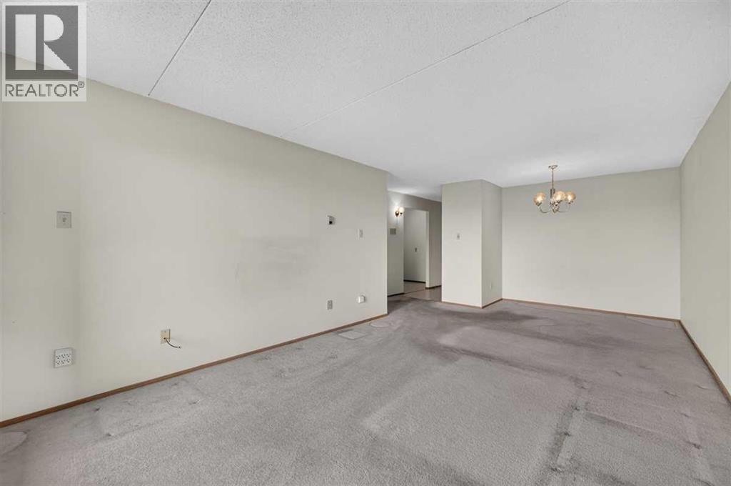 #803 5204 Dalton Drive NW - 23
