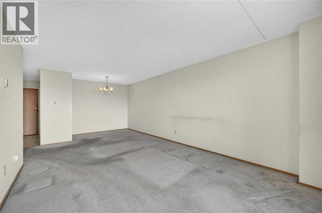#803 5204 Dalton Drive NW - 24