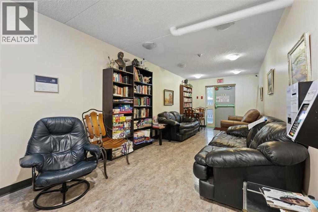 #803 5204 Dalton Drive NW - 35