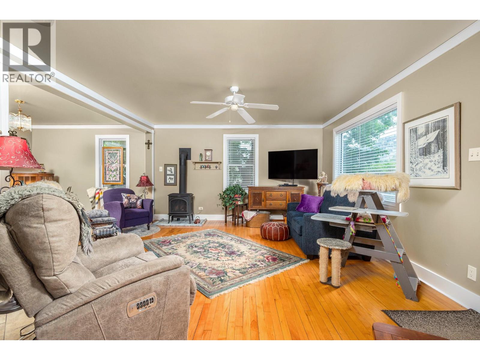 6934 Highway 6 - 6