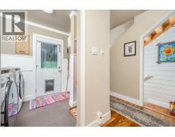 Living room - 6934 Highway 6, Coldstream, BC V1B3H1 Photo 16