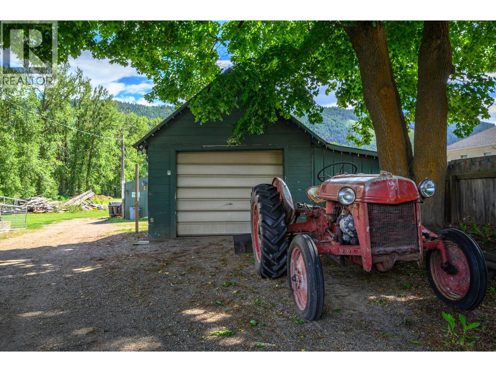 6934 Highway 6 - 33