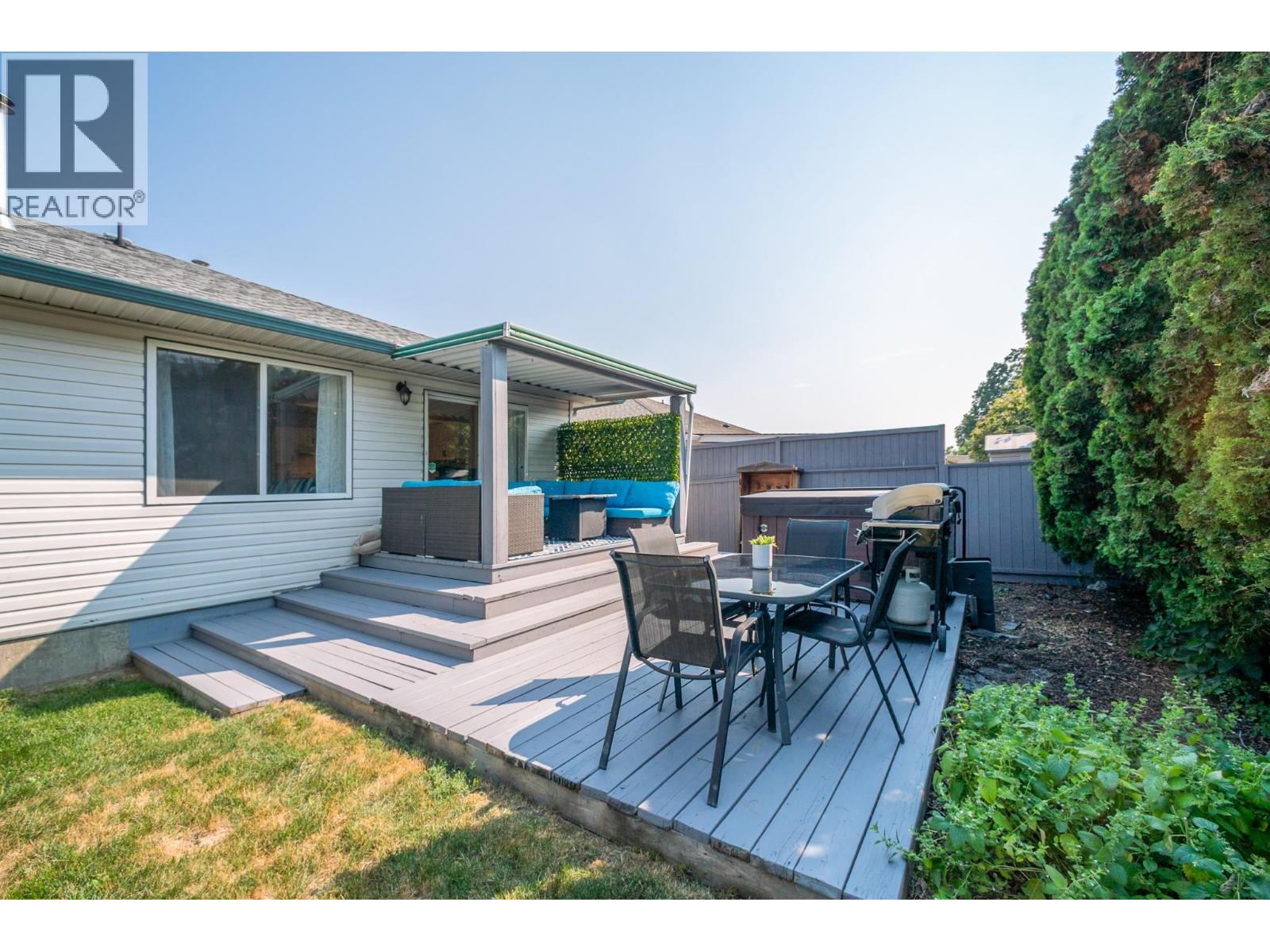 110 Wyndham Crescent - 24