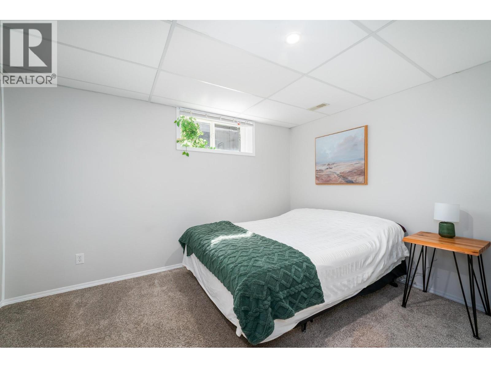 110 Wyndham Crescent - 46