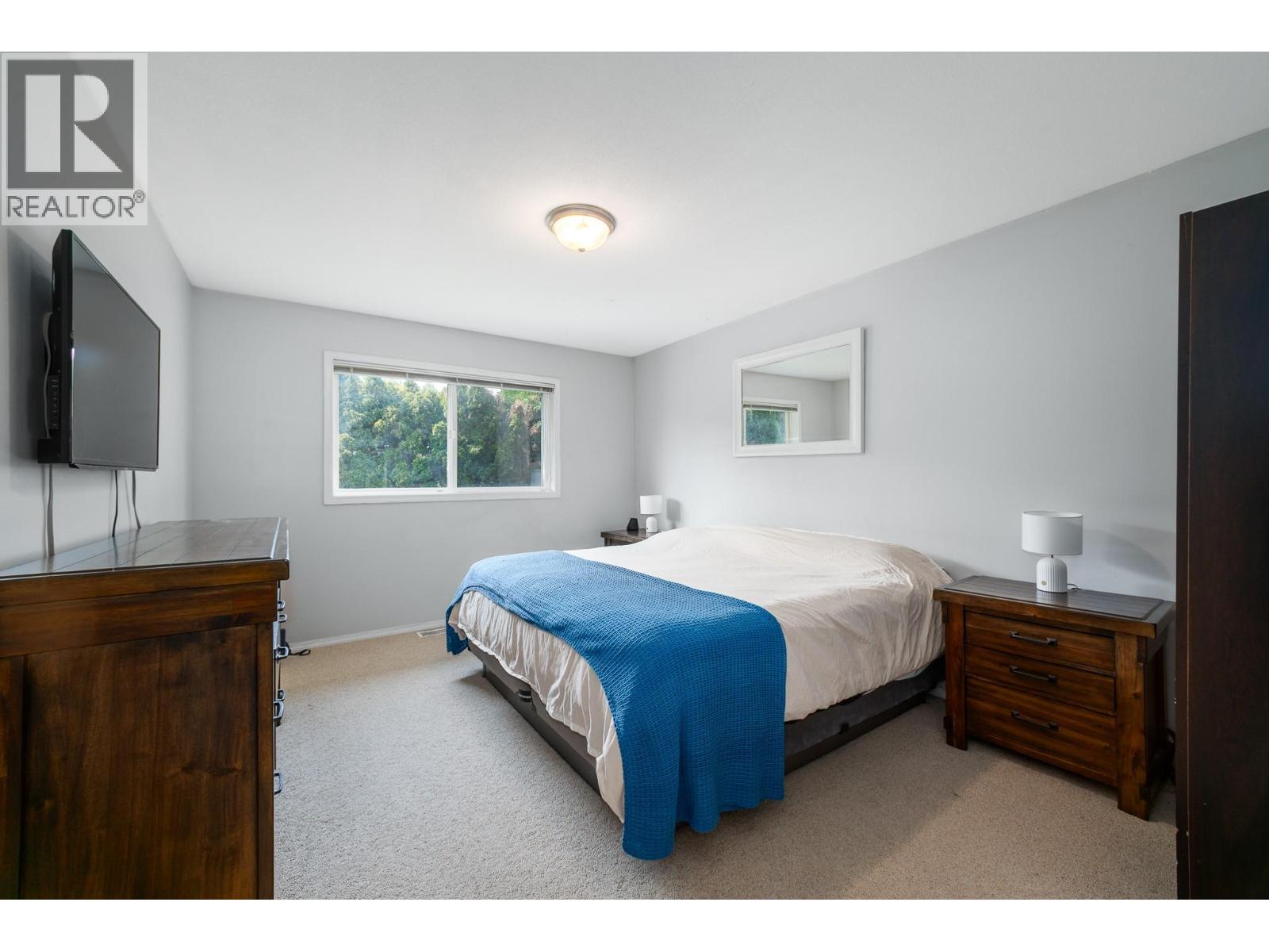 110 Wyndham Crescent - 34