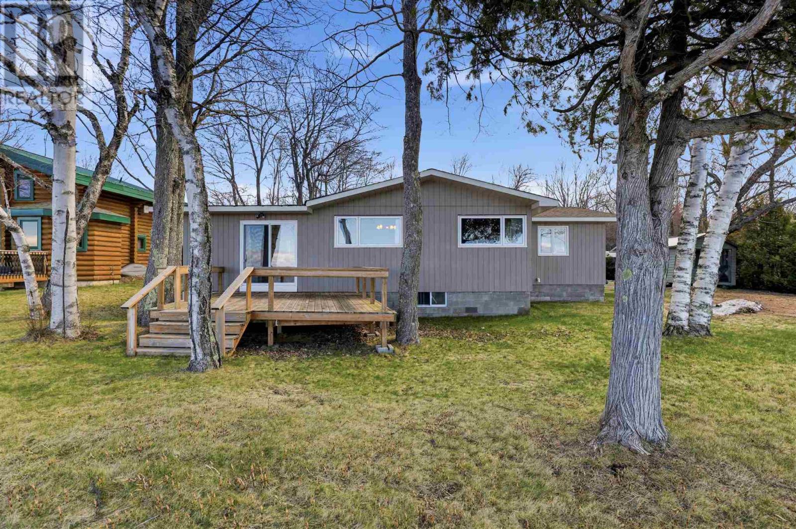 365 Sunnyside Beach RD - 1