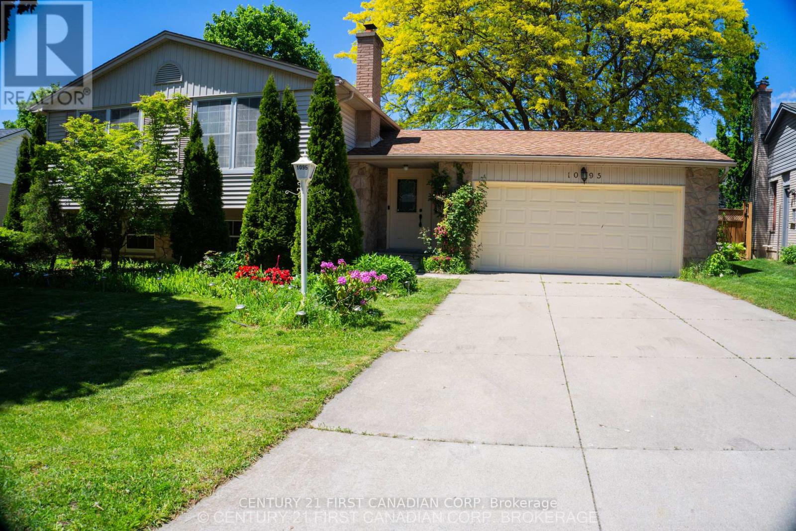 1095 PRINCE GEORGE ROAD - 1