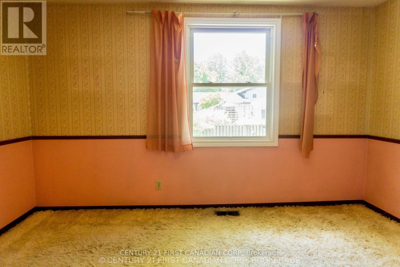 1095 PRINCE GEORGE ROAD - 36