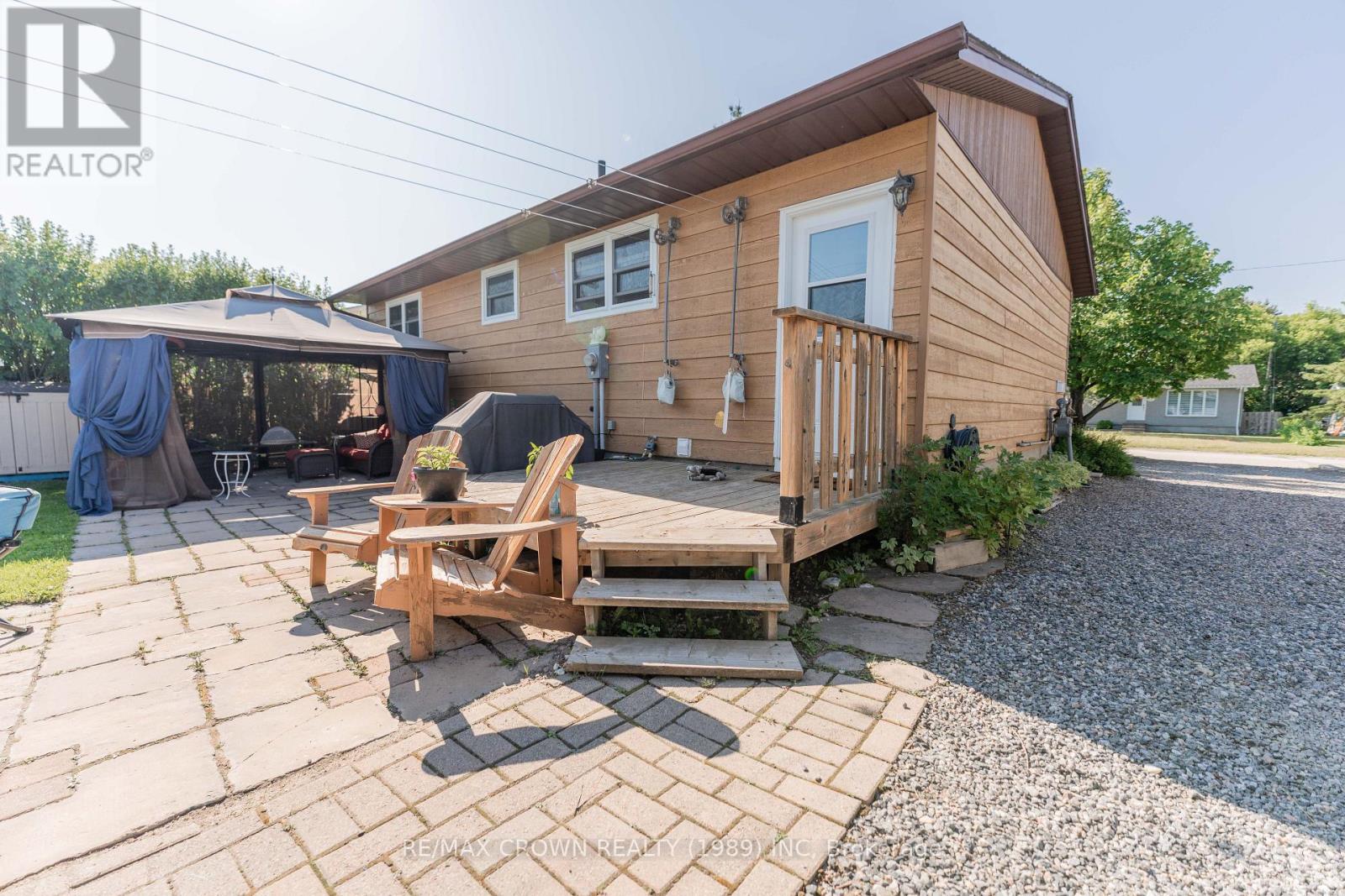 30 HAZEL STREET - Image 45
