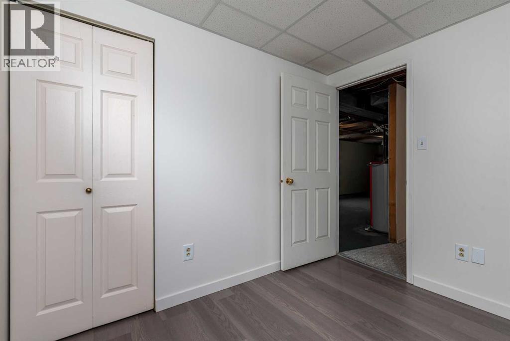 4821 48 Street - Image 18