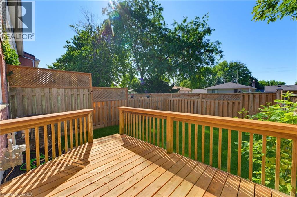 26 GRAYSTONE Court - 18