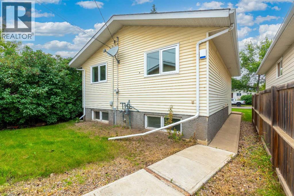 4821 48 Street - Image 28