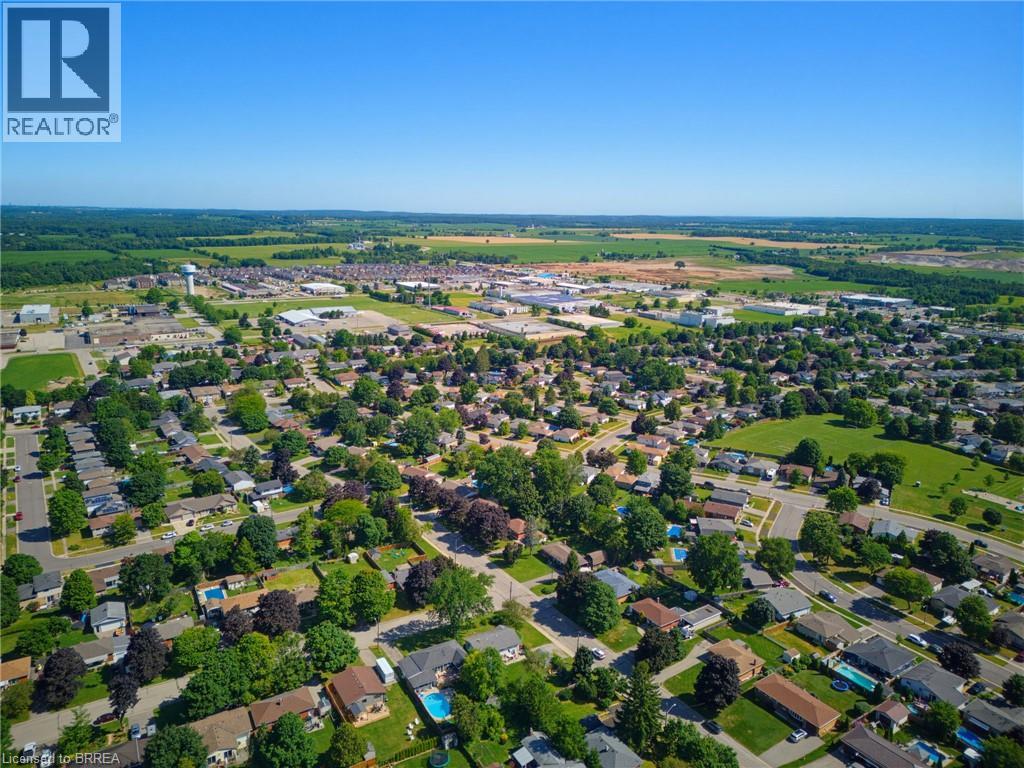 26 GRAYSTONE Court - 26