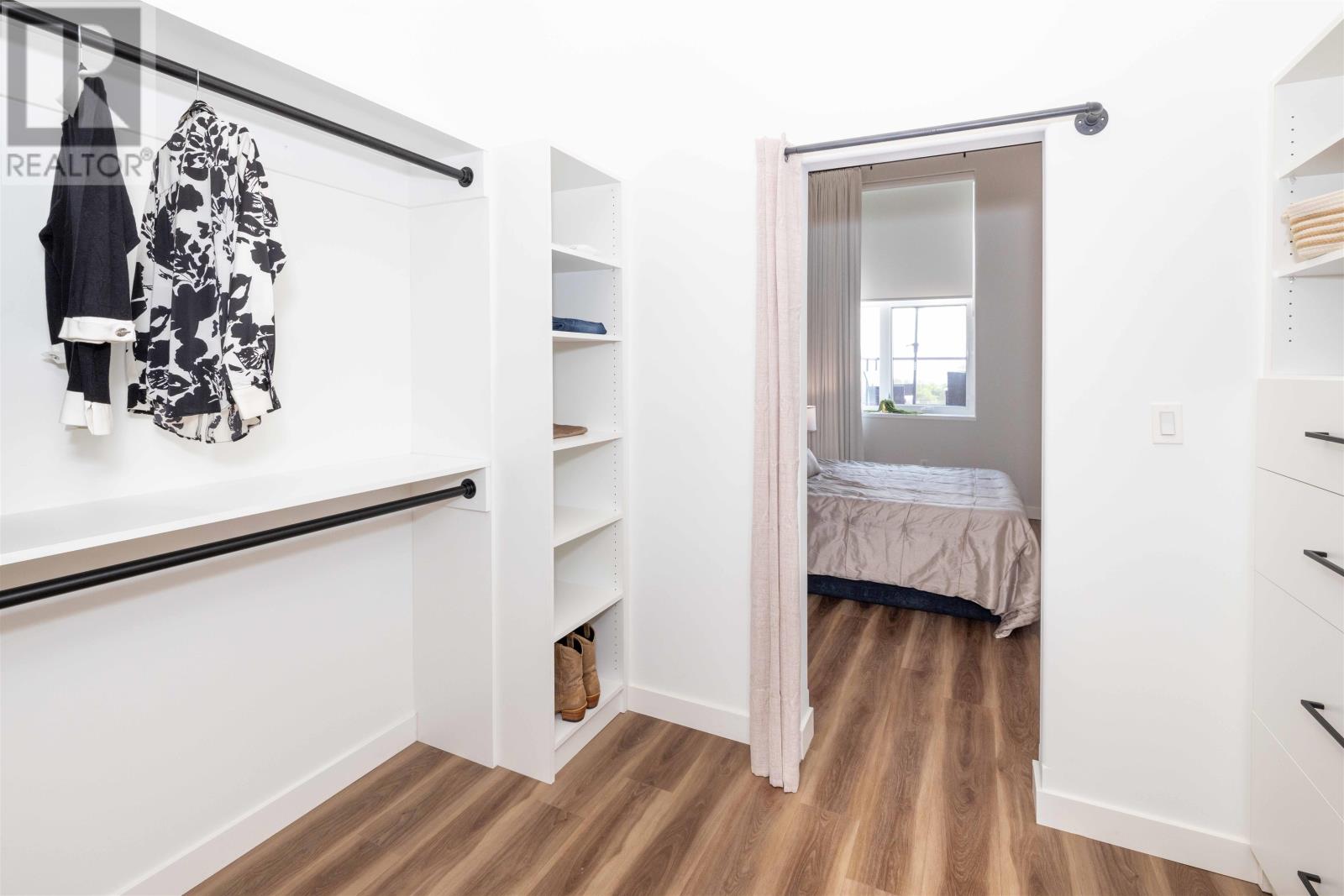 3414 96 High ST N - 18