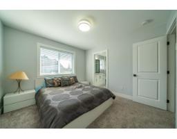 18070 67 Avenue, Surrey, BC V3S8C3 Photo 21