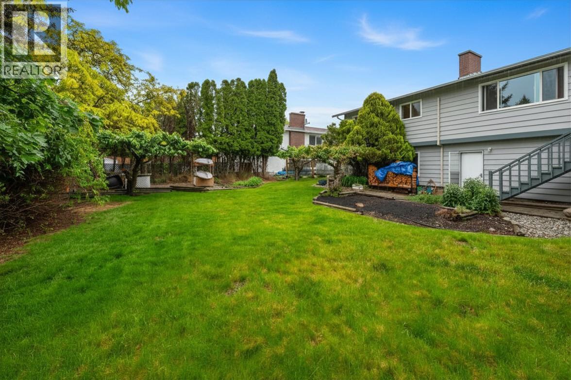 2525 Wiltse Drive - 35