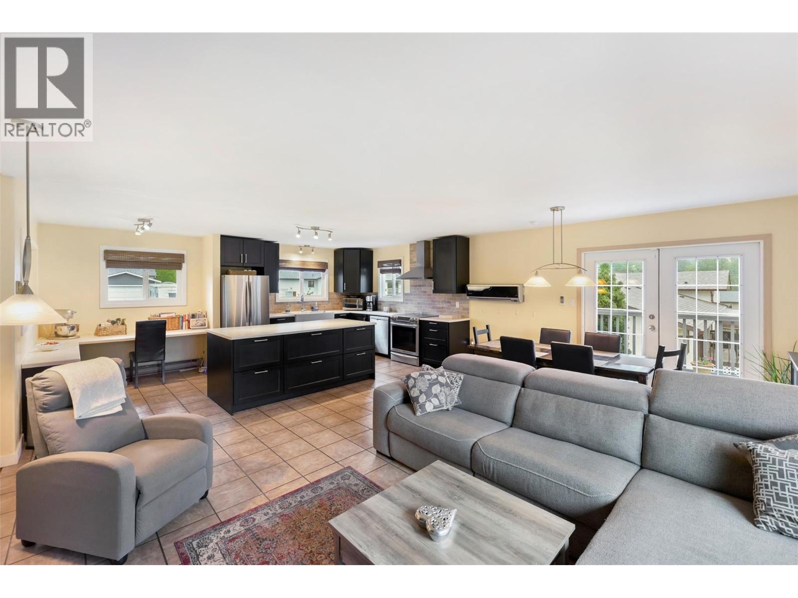 2525 Wiltse Drive, Penticton