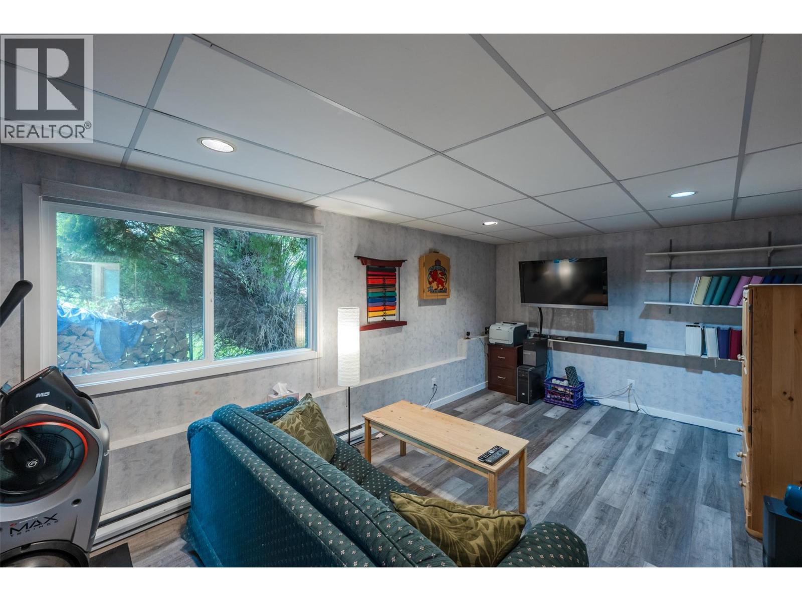 2525 Wiltse Drive - 24