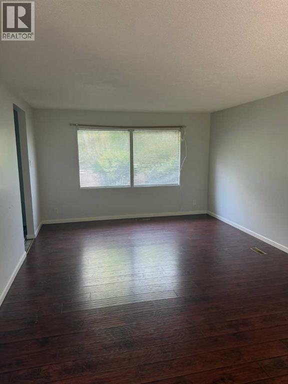 1317 Huron Place South - Photo 5