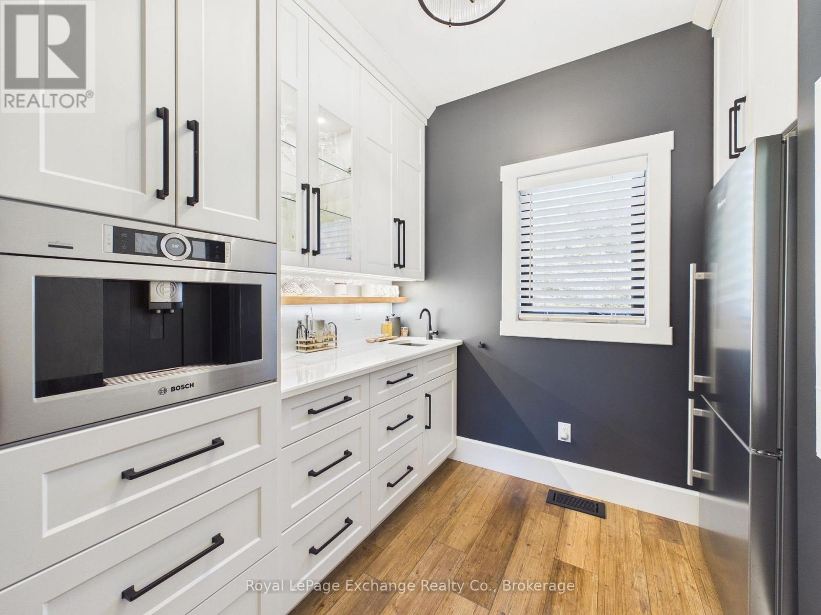 13 ROBBIE LANE - Image 15