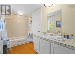 20 Fredas Point Extension, Chester, NS B0J1J0 Photo 32