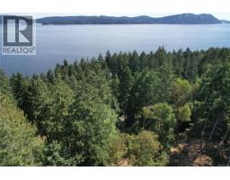 131 Rainforest Rd, Salt Spring, BC V8K1S4 Photo 17