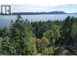 131 Rainforest Rd, Salt Spring, BC V8K1S4 Photo 14