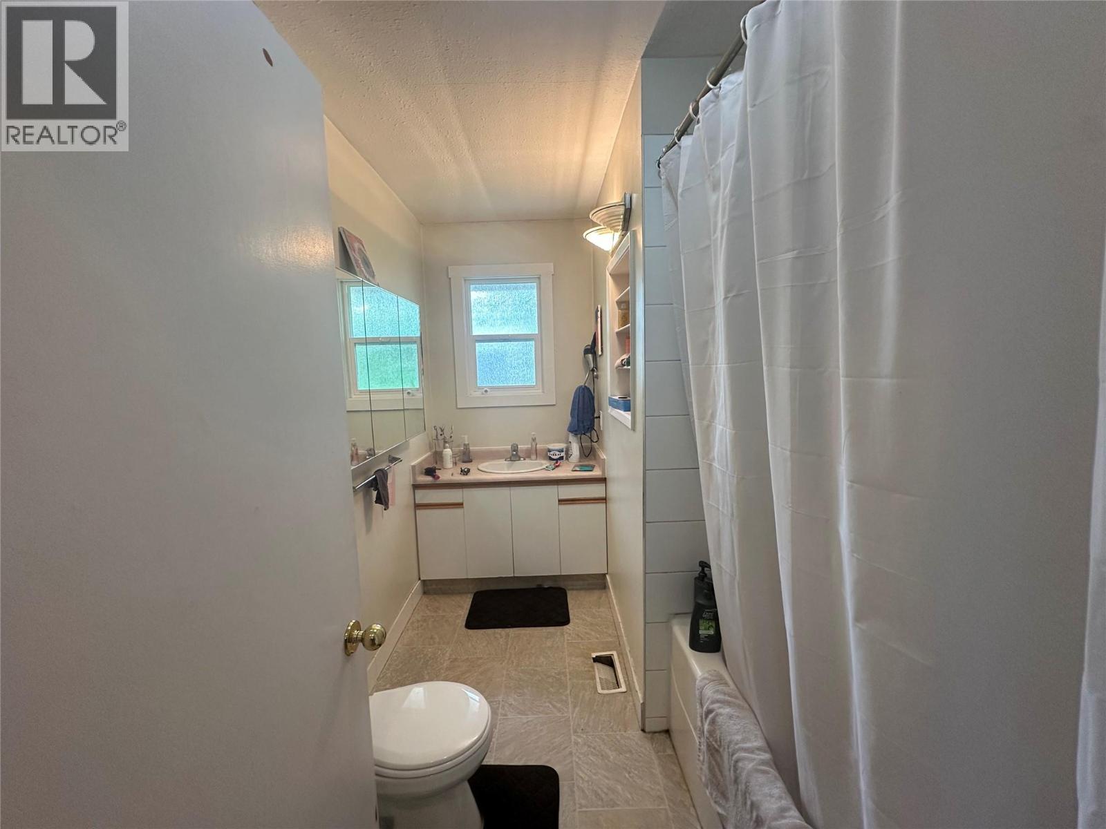 432 Wardlaw Avenue - 14