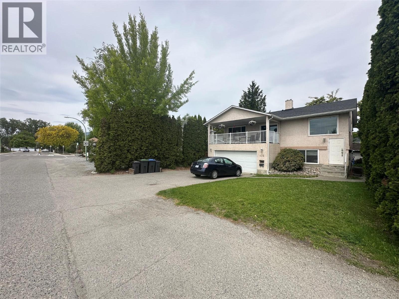 432 Wardlaw Avenue - 27