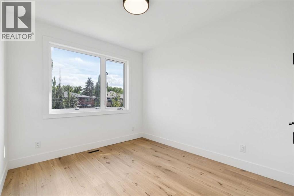 2607 5 Avenue NW - 34