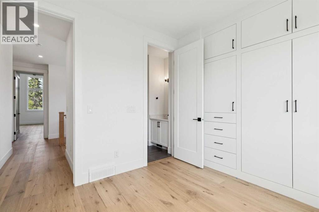 2607 5 Avenue NW - 32