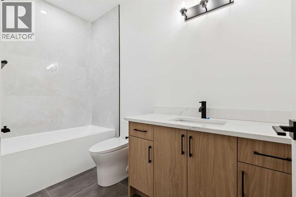 2607 5 Avenue NW - 44