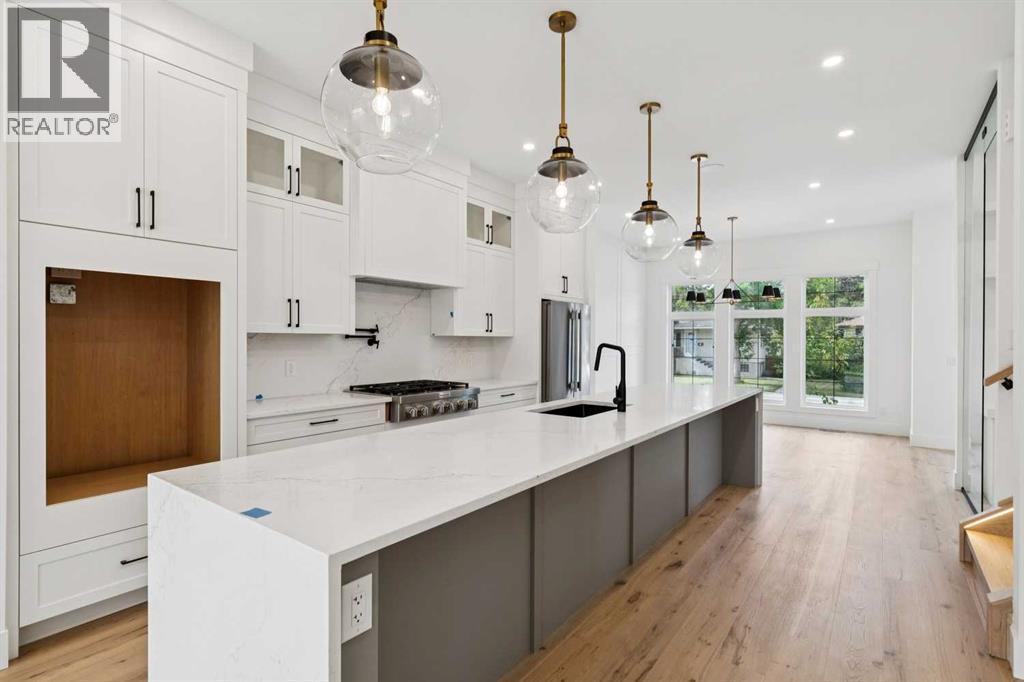 2607 5 Avenue NW - 9