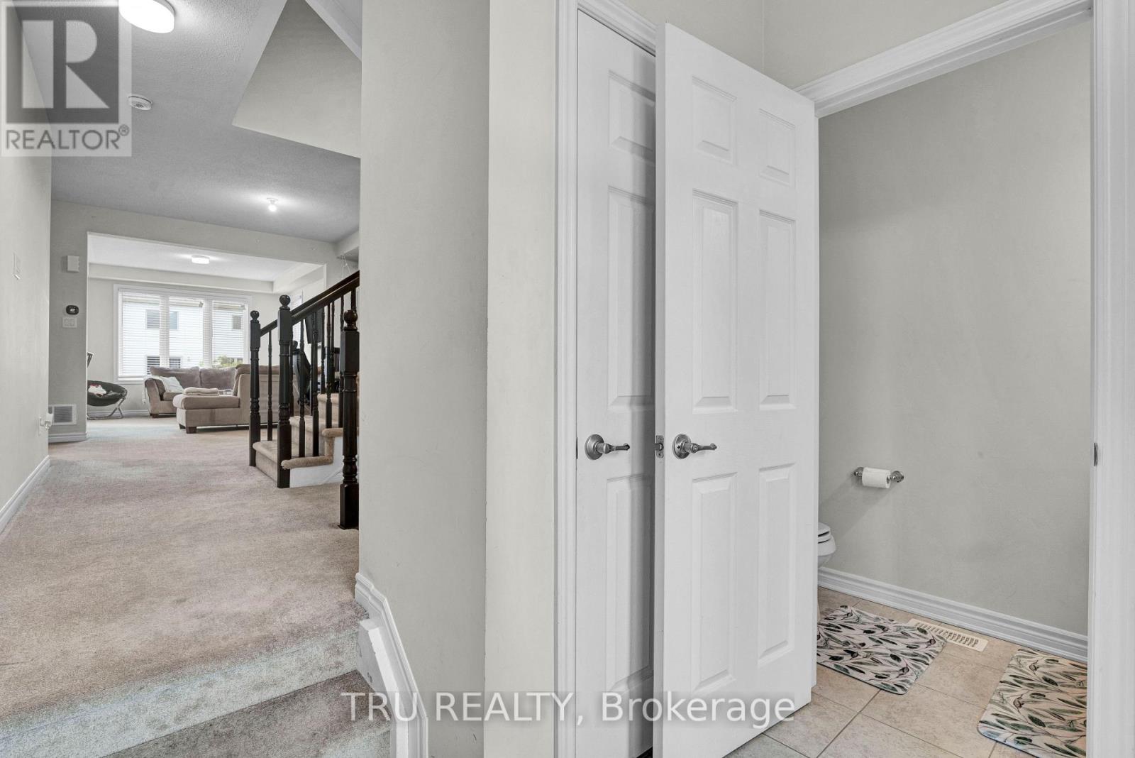 71 CASPIAN ROW - 3