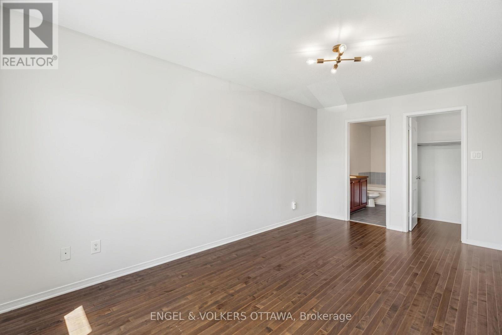 3 Bed, 3 Bath House for Rent in Ottawa – 729 NAKINA WAY, Ottawa – MLS# X13614436 - Image 27