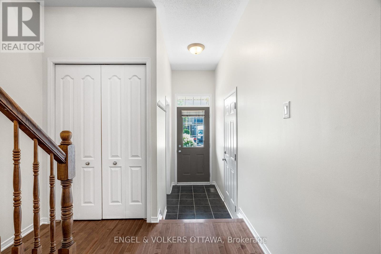 3 Bed, 3 Bath House for Rent in Ottawa – 729 NAKINA WAY, Ottawa – MLS# X13614436 - Image 6