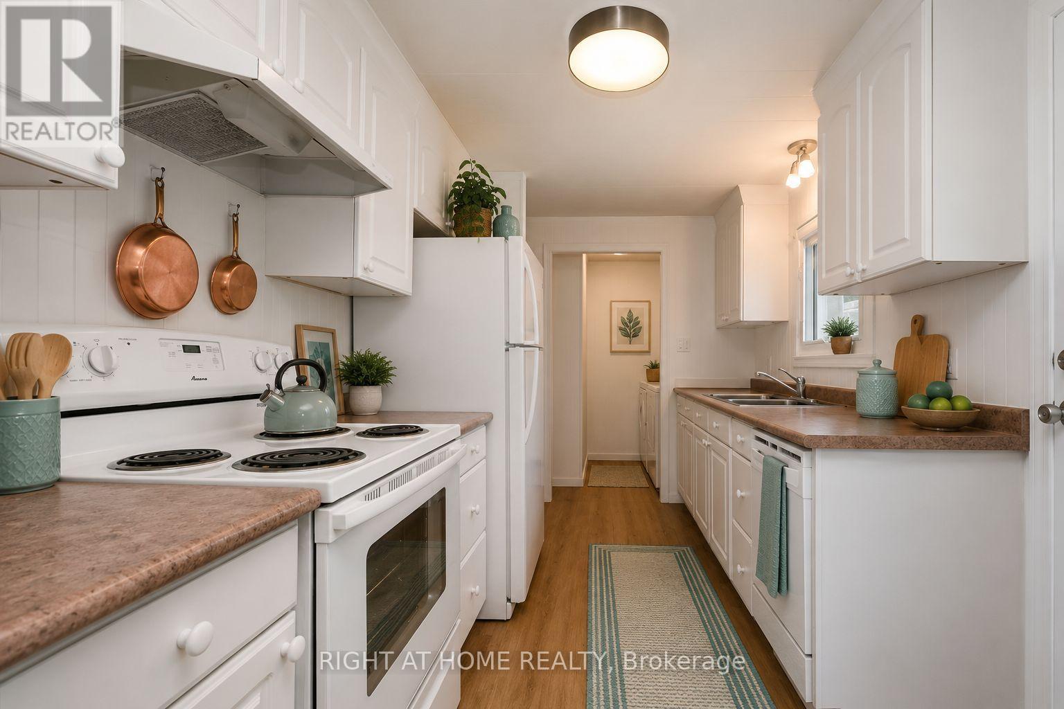 15 FLORA DRIVE - Image 7