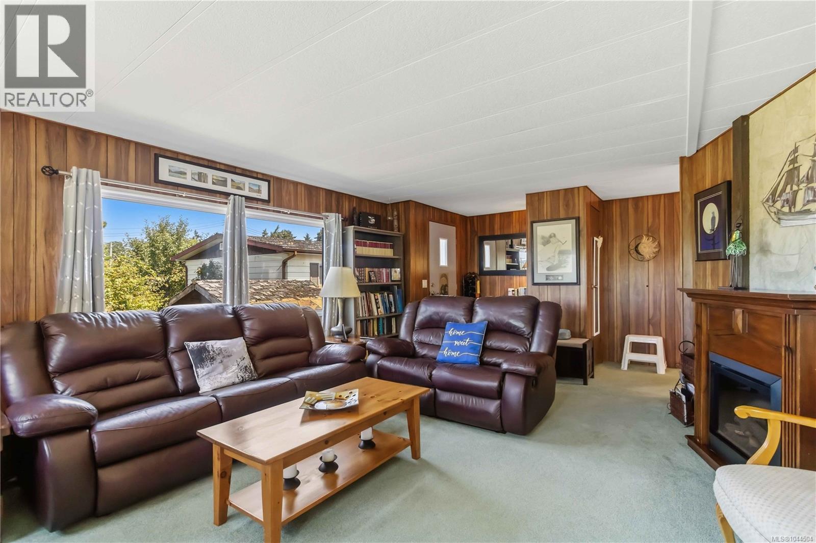 #6 158 Cooper Rd - Image 17