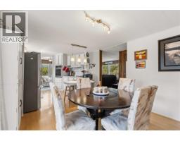 Kitchen - 6 158 Cooper Rd, View Royal, BC V9A7B3 Photo 9
