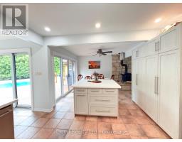 Family room - 9 Anchor Court, East Gwillimbury, ON L9N1G1 Photo 8