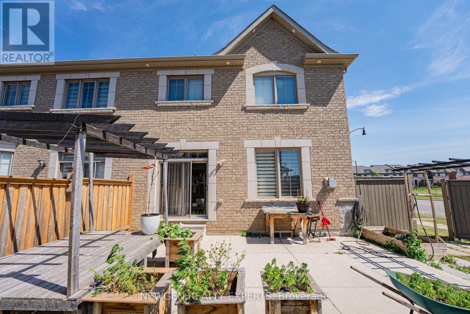 2 RANGEMORE ROAD - 44