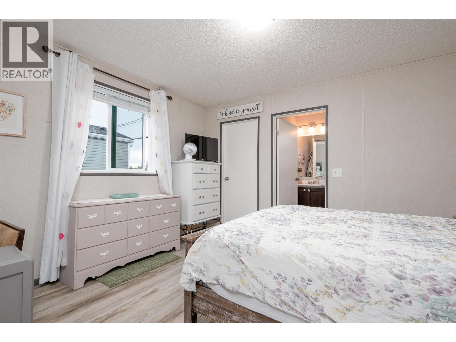 #13 8474 BUNCE ROAD - 5