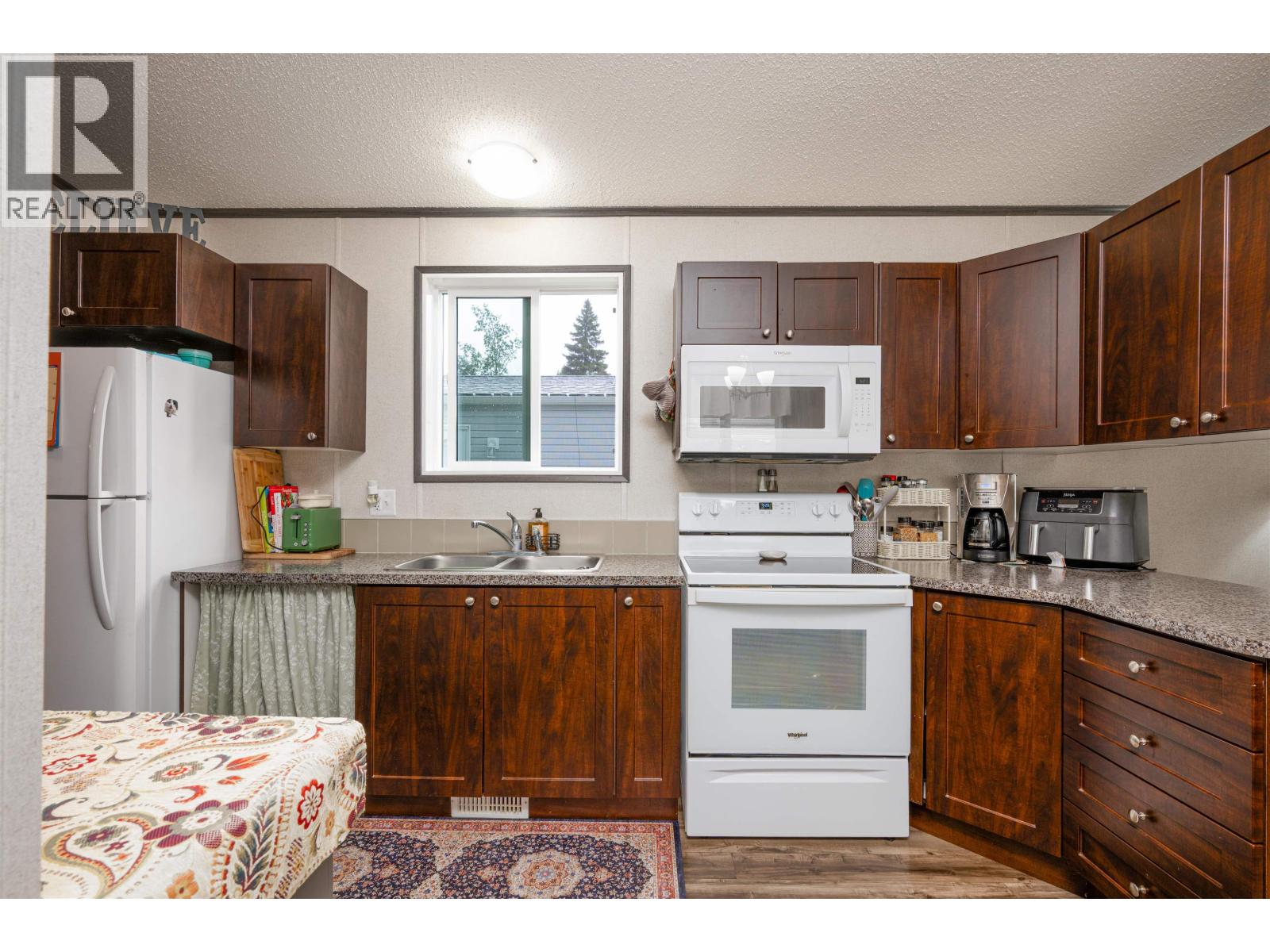 #13 8474 BUNCE ROAD - Image 16