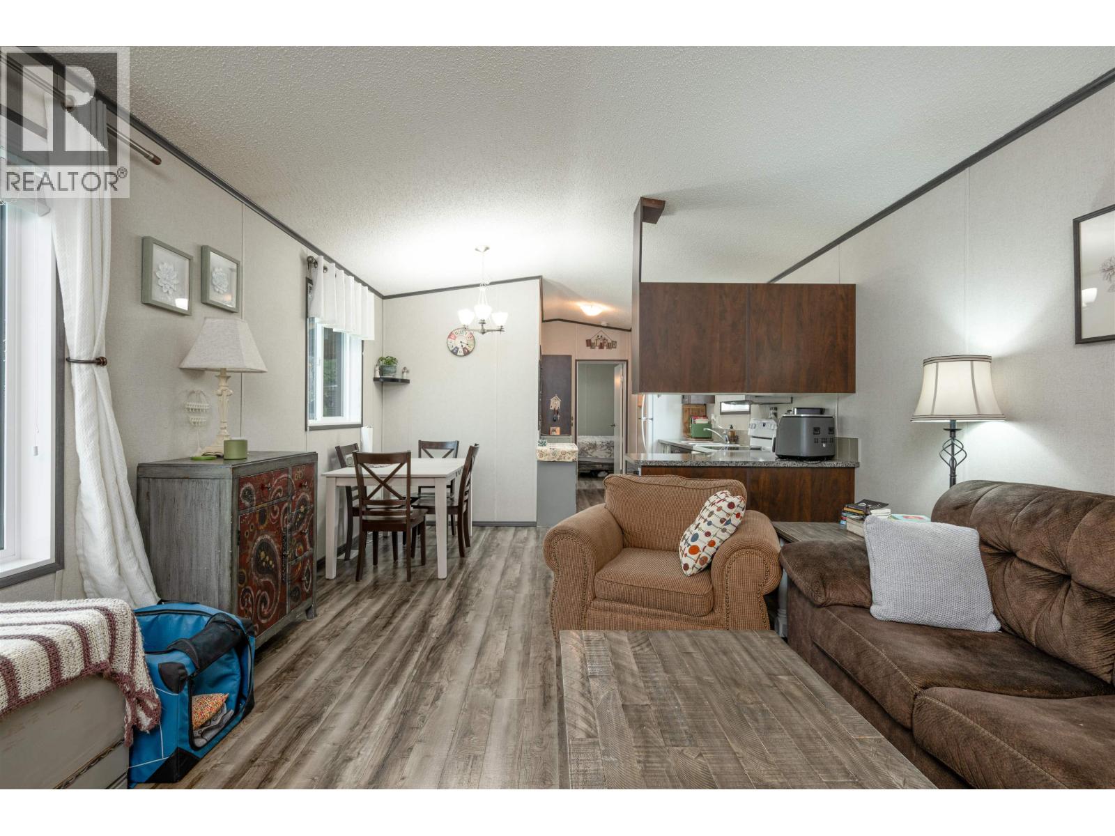 #13 8474 BUNCE ROAD - Image 10
