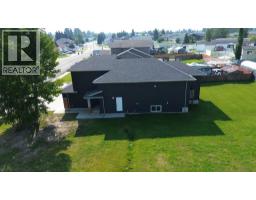 905 7 Avenue, Fox Creek, AB T0H3Z0 Photo 26