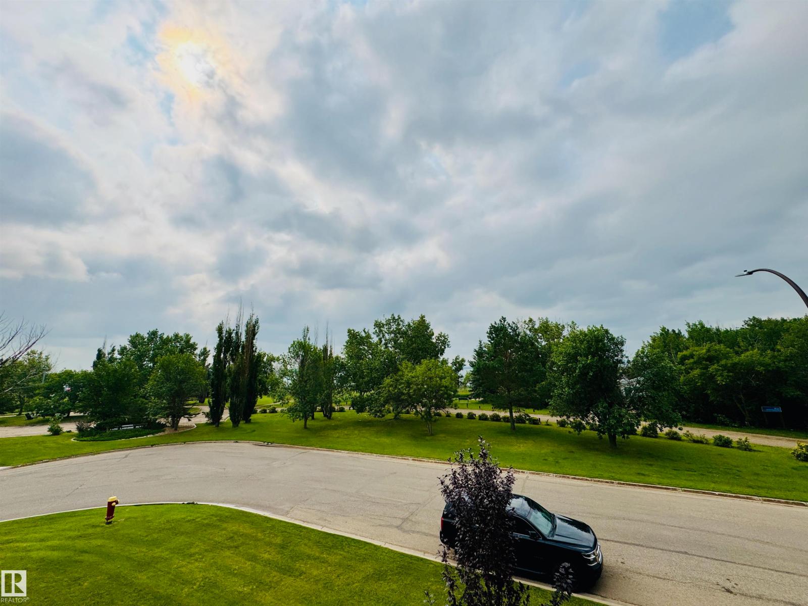 #208 4614A Lakeshore Drive - 29