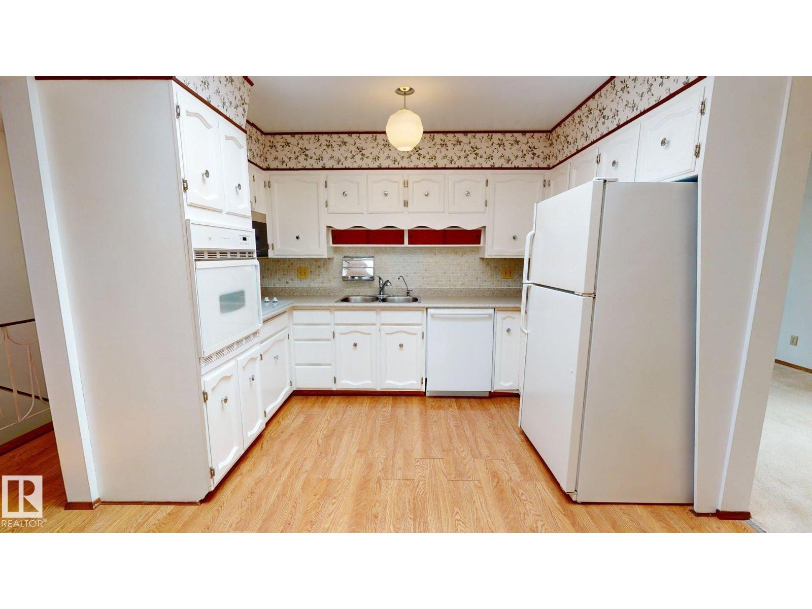 3536 105A ST NW - 7