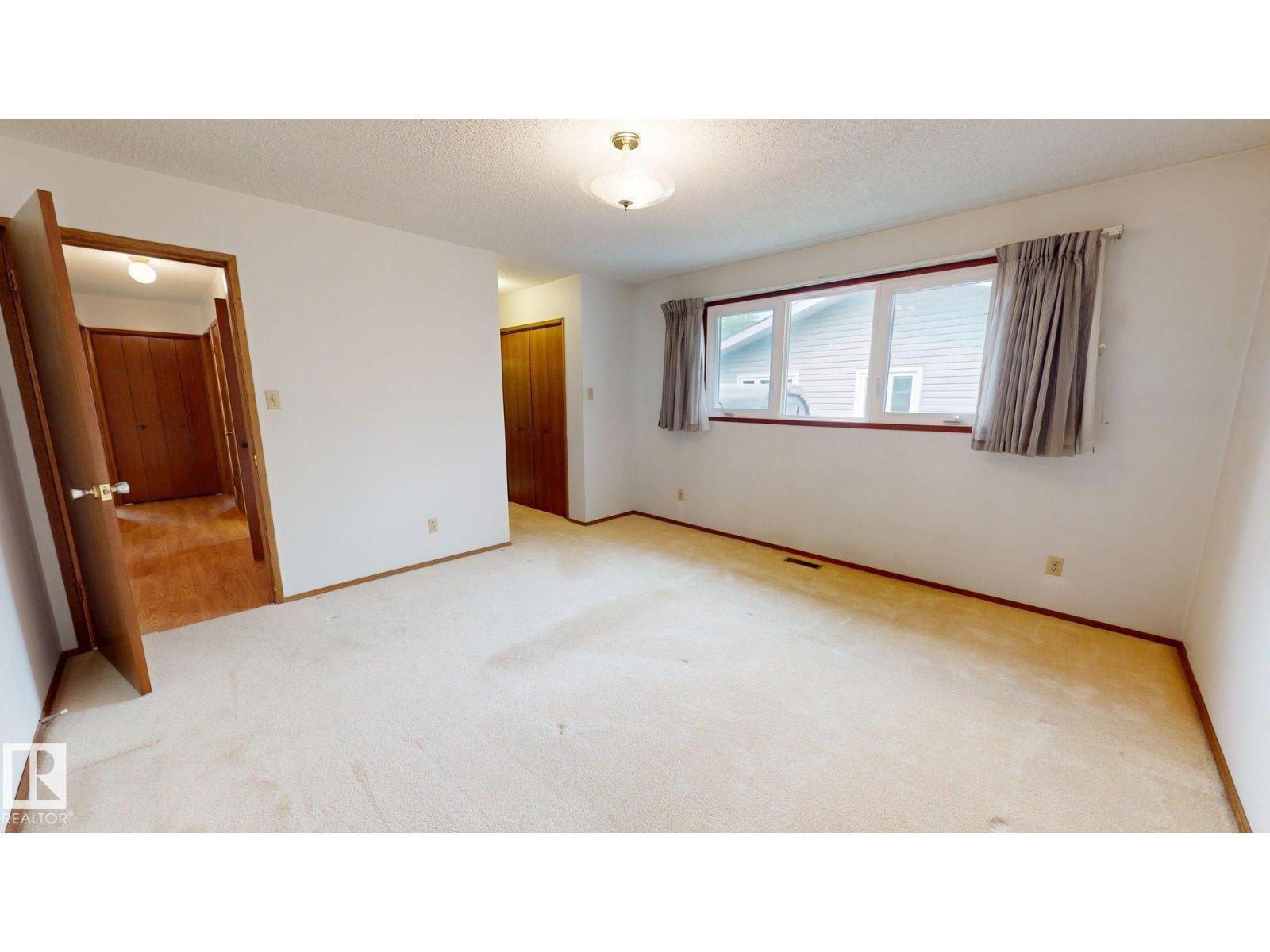 3536 105A ST NW - 10