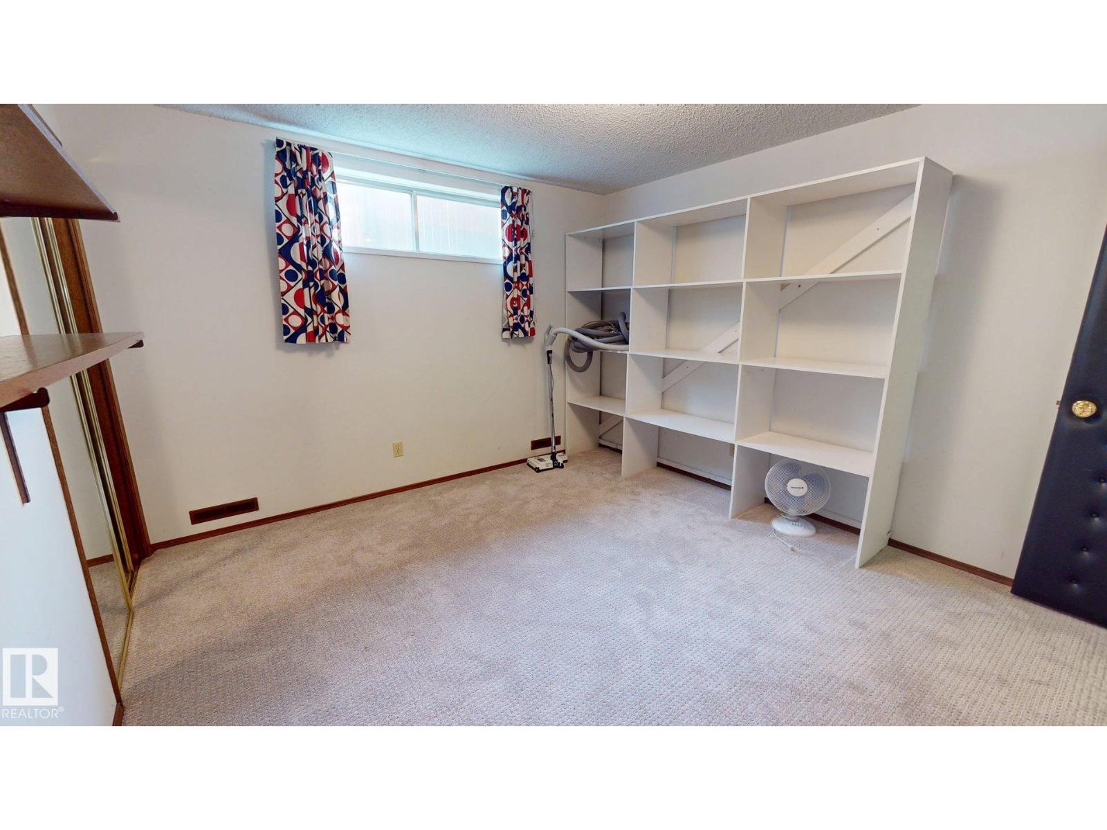 3536 105A ST NW - 26